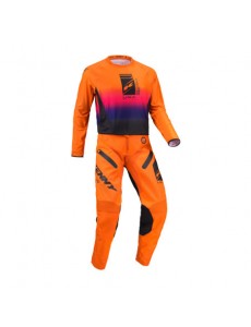 KENNY Titanium  2024 